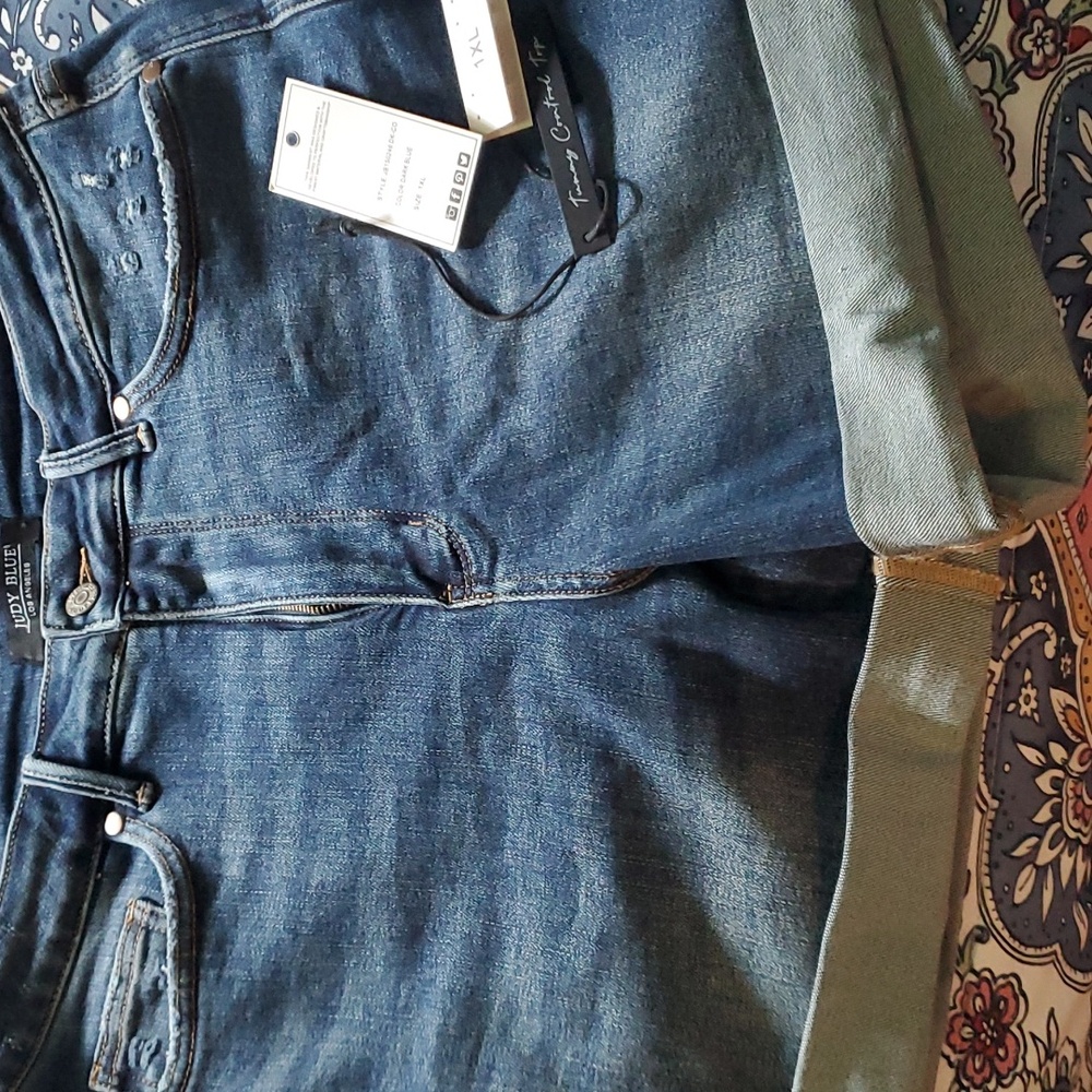 Judy blue tummy control shorts